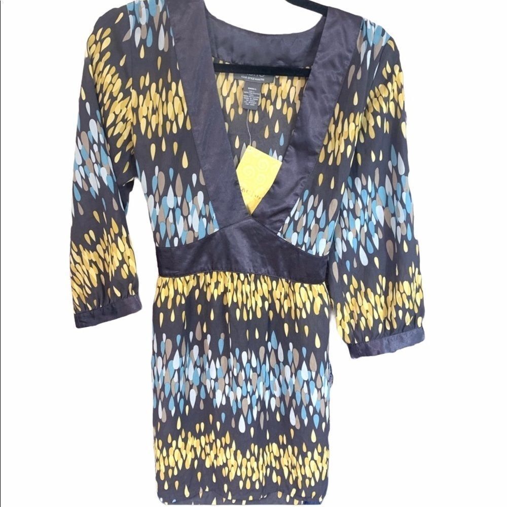 Motto Women’s Top/Tunic • Size Small